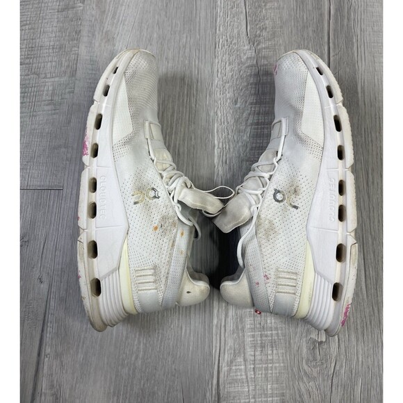 On Women's Cloudnova Running Shoes Sneakers Size W10 Training Distressed Gym S - Picture 9 of 10
